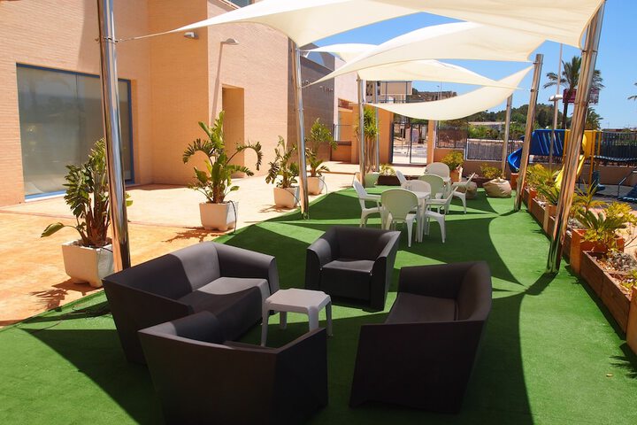 Sundeck 13 of 13