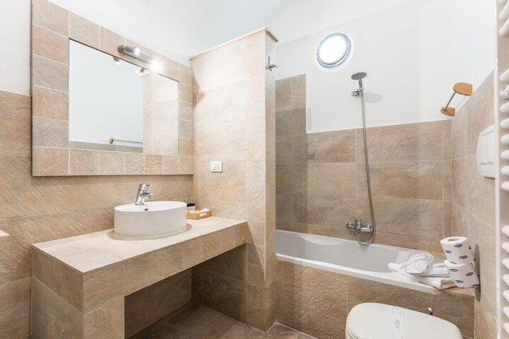 Bathroom Interior Photo
