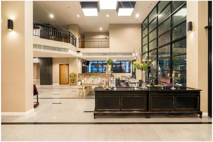 Lobby Entry