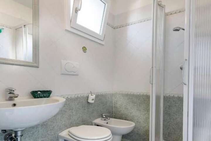 Bath Photo