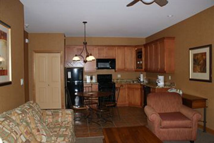 Room 12 of 21