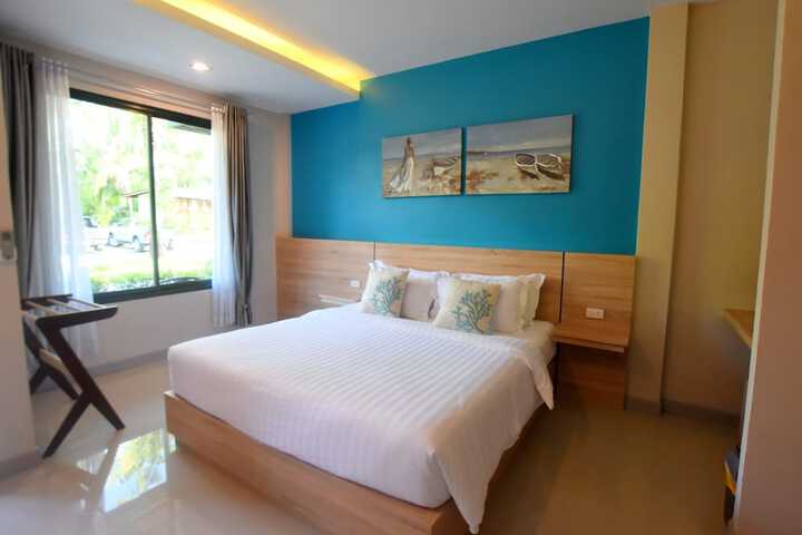 Room 8 of 47