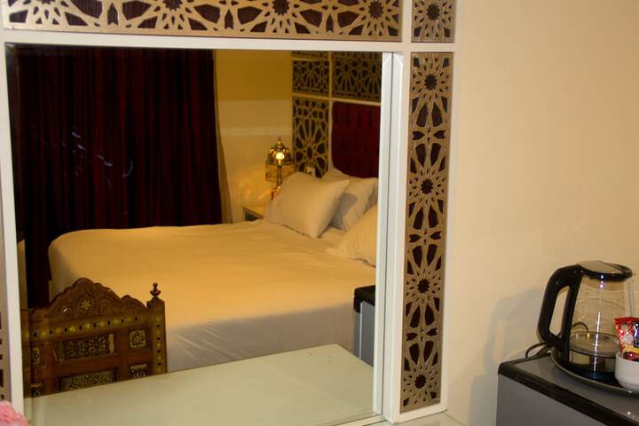 Room 20 of 38