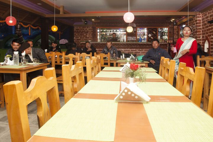 Dining 79 of 94