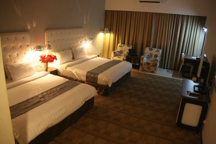 Room 7 of 53