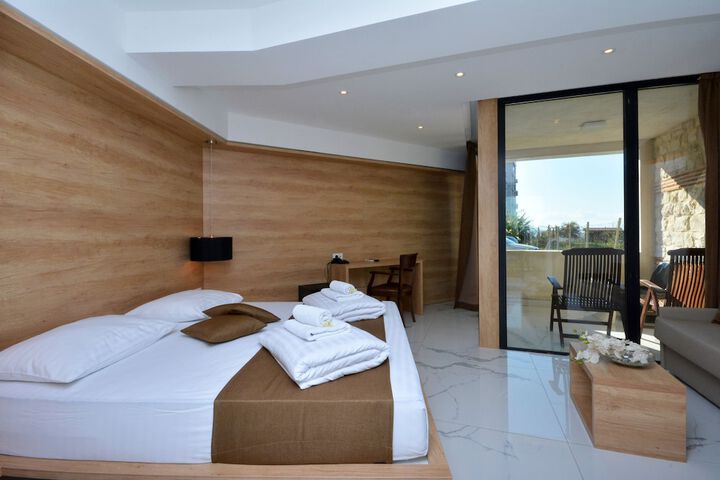 Room 14 of 89