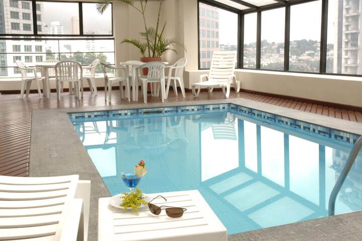 Pool 33 of 62