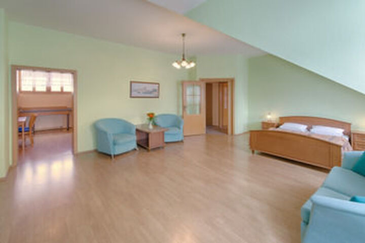 Room 20 of 44