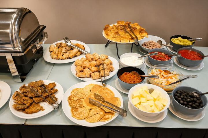 Breakfast buffet