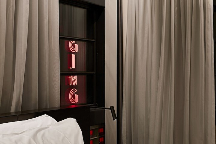 Room 11 of 58