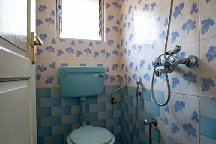 Room 16 of 20