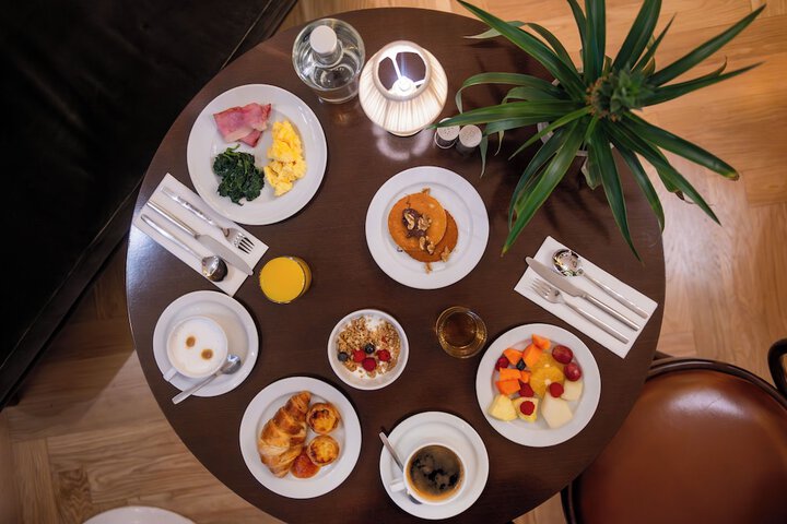 Breakfast/Coffee Service 119 of 143