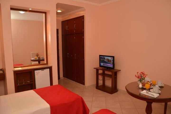 Room 26 of 30