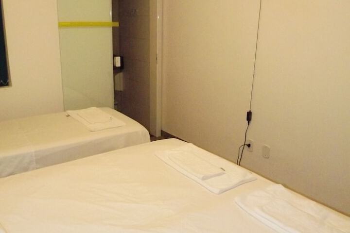 Room 6 of 35