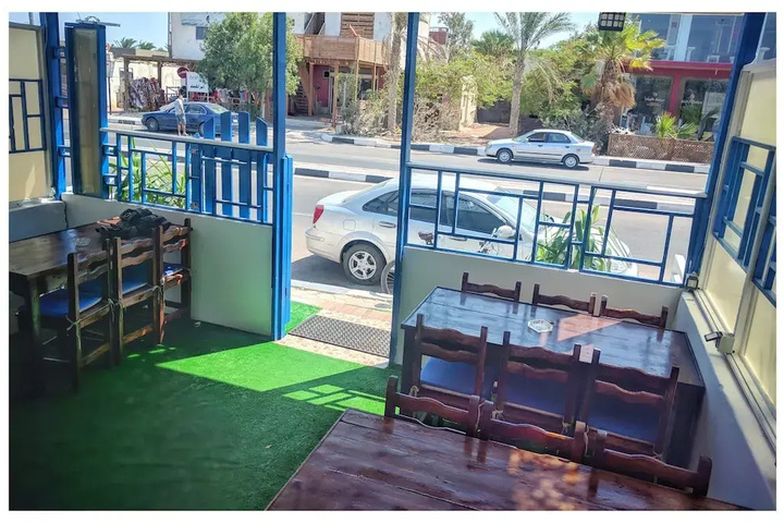 Terrace/Patio 6 of 9