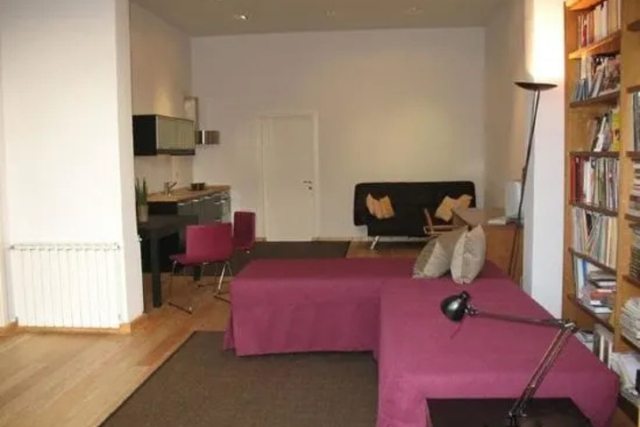 Room 2 of 14
