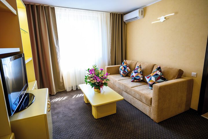 Room 41 of 72