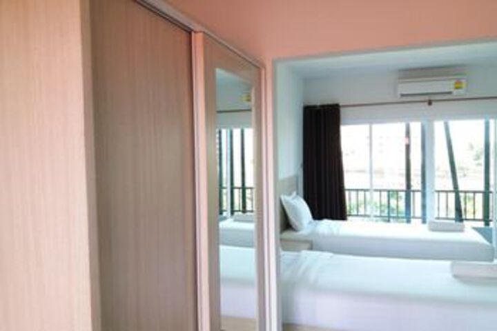 Room 16 of 22