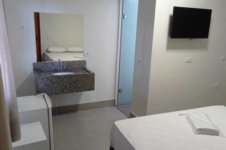Room 8 of 15