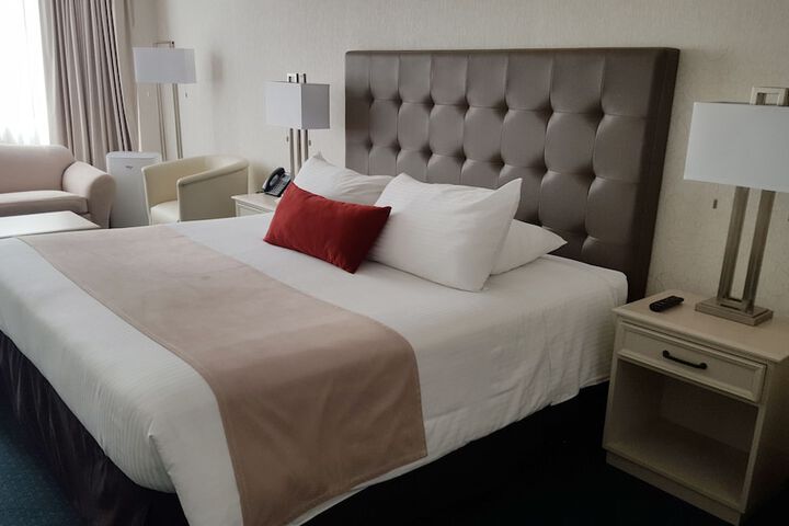 Room 15 of 53
