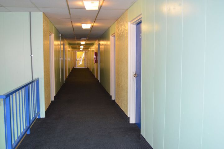 Ballroom/Hall 23 of 27