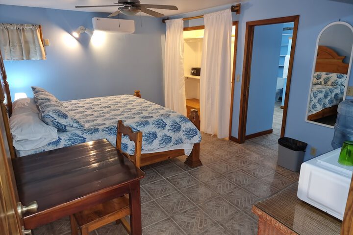 Room 47 of 126