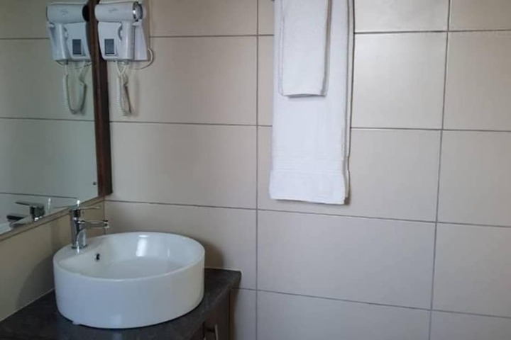 Room 12 of 45