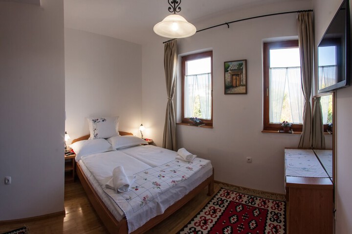 Room 7 of 23
