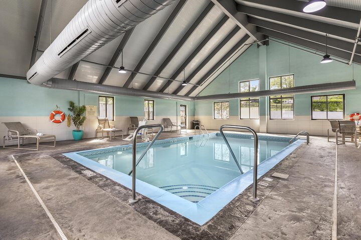 Pool 38 of 64
