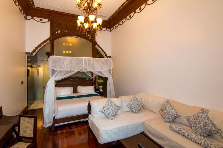 Room 40 of 131