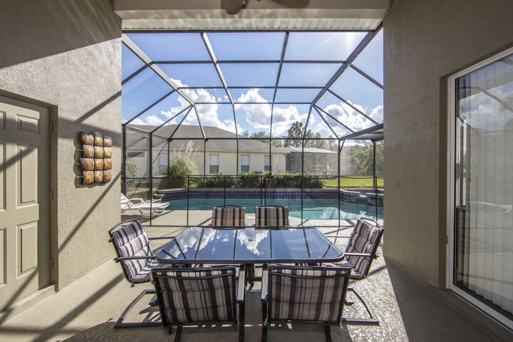 Terrace/Patio 17 of 25