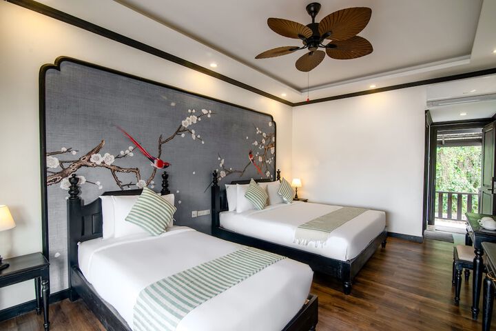 Room 7 of 60