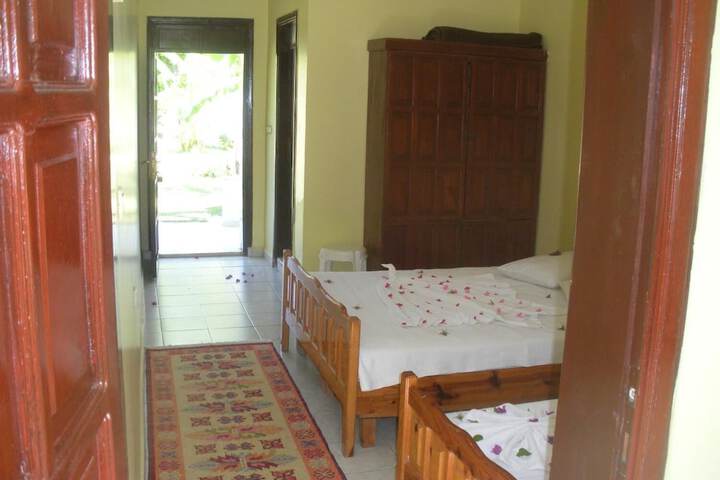 Room 14 of 71
