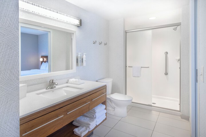 Clean Restrooms
