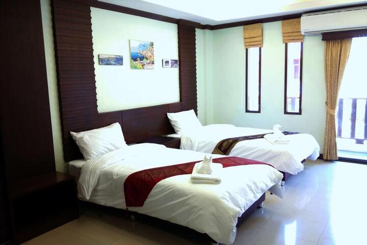 DARATALAY JOMTIEN