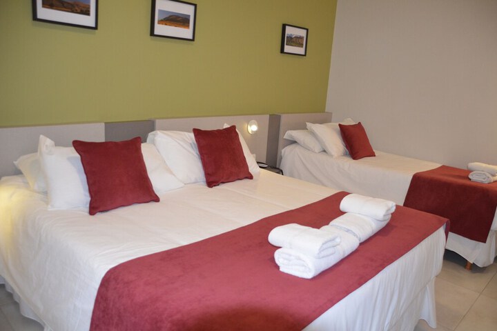 Room 2 of 50