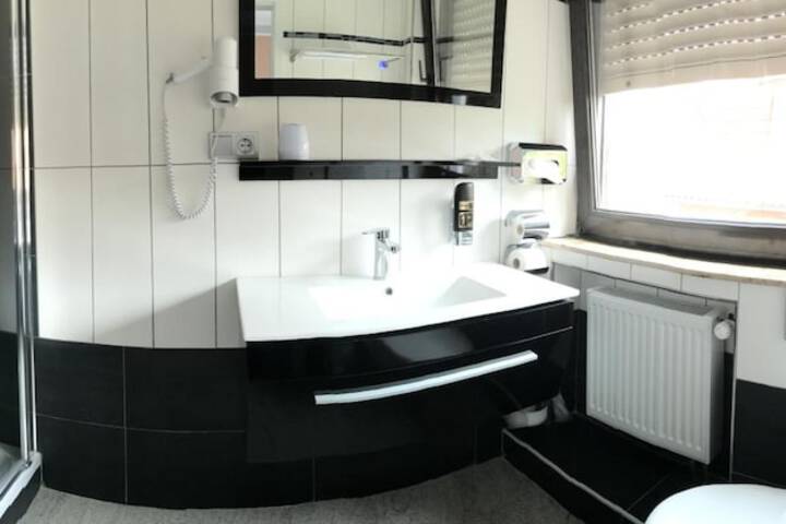 Room 46 of 63