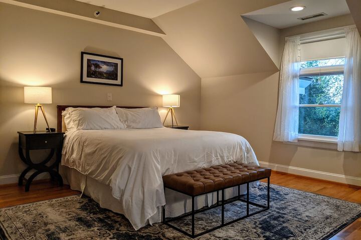 Room 36 of 258