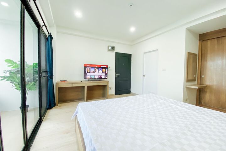 Room 25 of 36