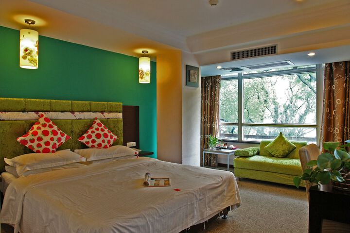 Room 14 of 58