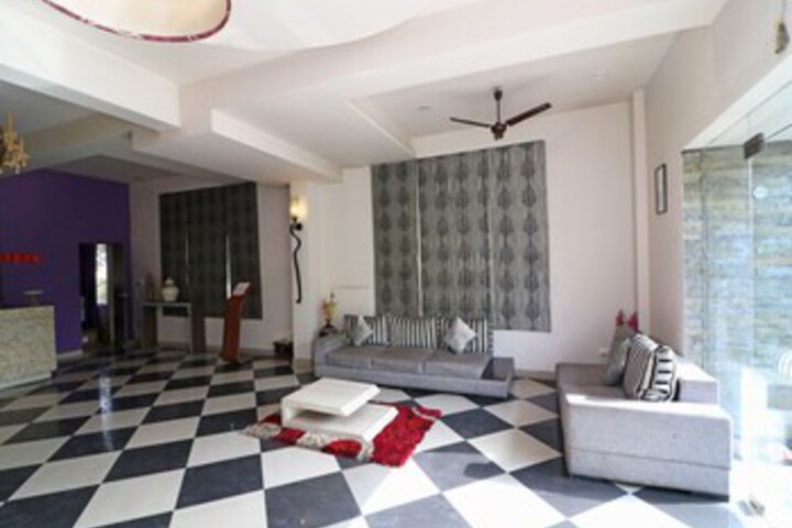 OYO 14703 Hotel Gen X Aravali