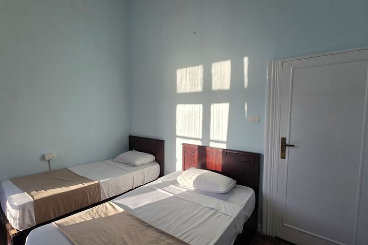 Room 25 of 81