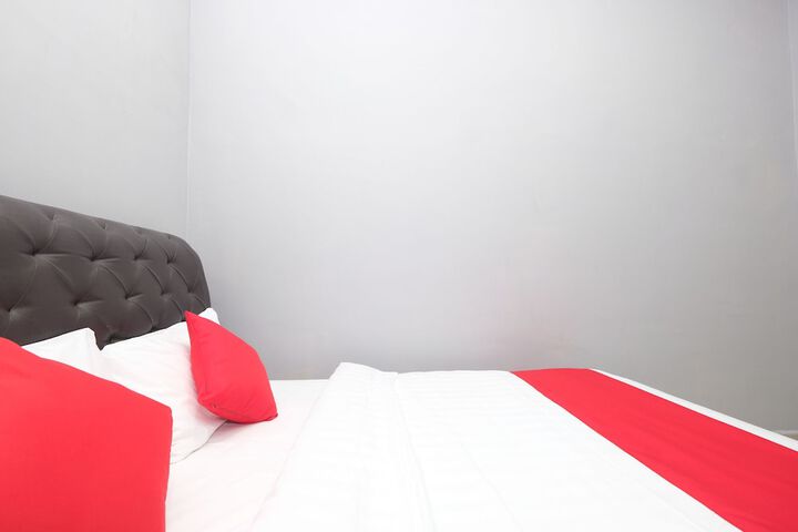 Room 34 of 43
