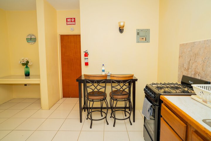 Room 102 of 147