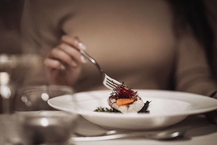 Dining 52 of 56