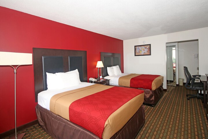 Room 7 of 17