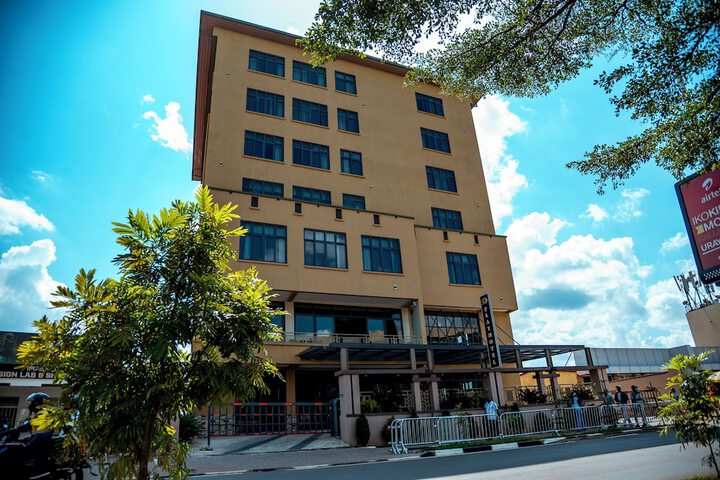 Hotel 18 of 19