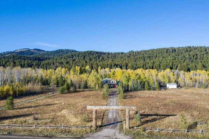 Property Grounds 39 of 49