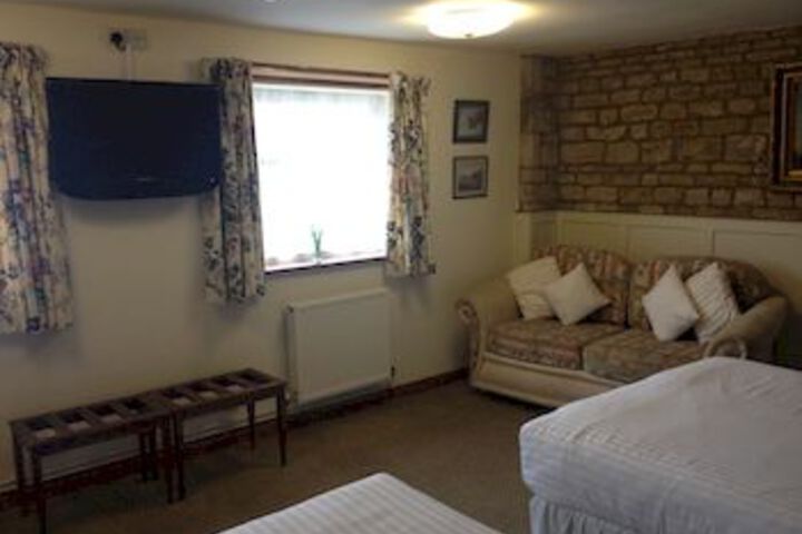 Room 16 of 26