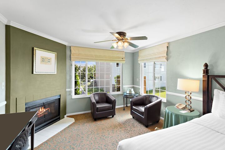 Room 12 of 76